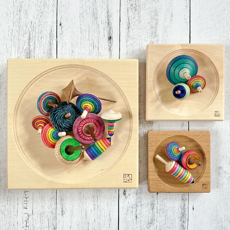 Wooden Spinning Plate for Spinning Tops - Light Wood - Mader