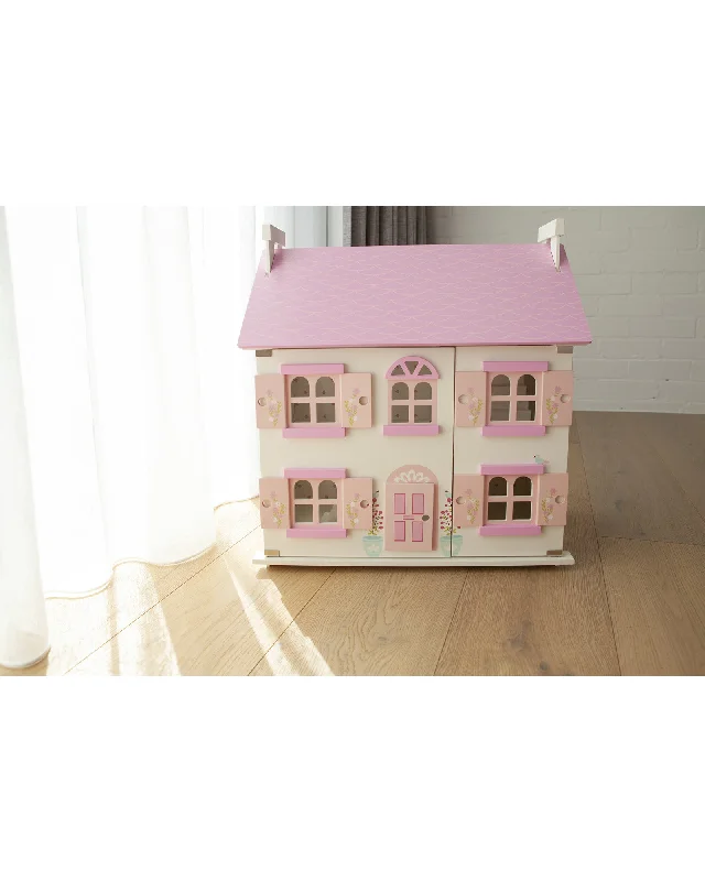 Saint Germaine Chalet Cheri Doll house