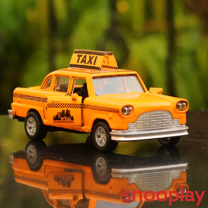 Yellow Diecast (3257) Pull Back Metal Taxi (Scale 1:32)